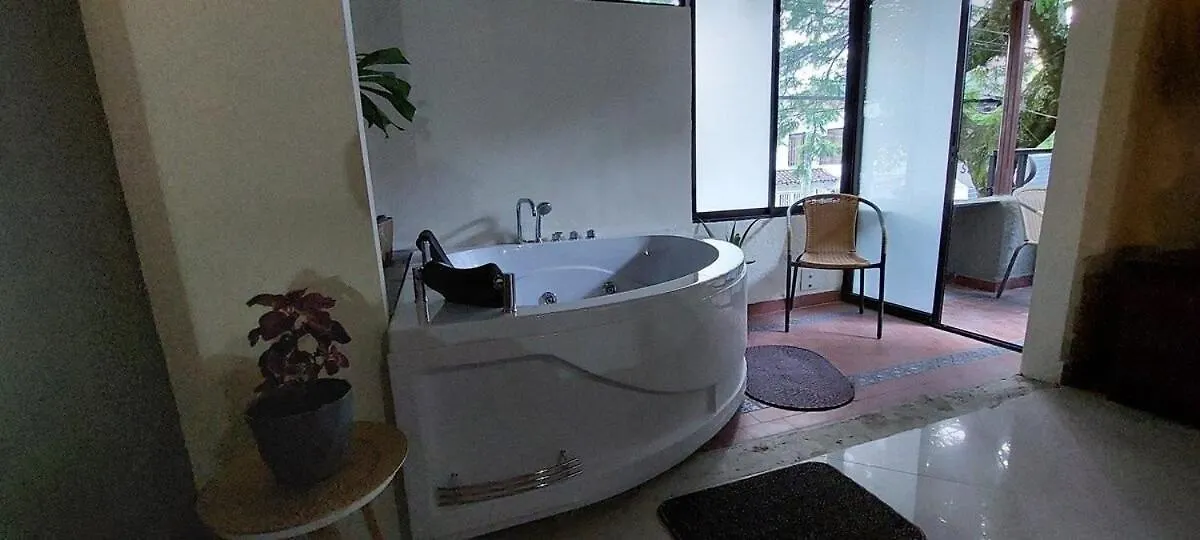 Luxury Loft Shakespeare Vila Medellín 0*,  Colômbia