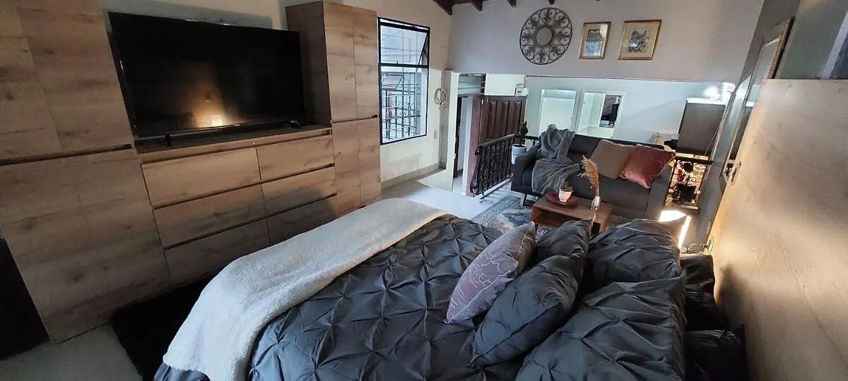 Luxury Loft Shakespeare Villa Medellin 0*,  Colombia